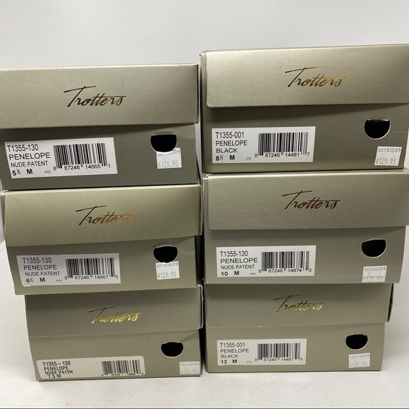 Trotters Penelope Classic Nude Patent Leather Pump - Picture 11 of 12